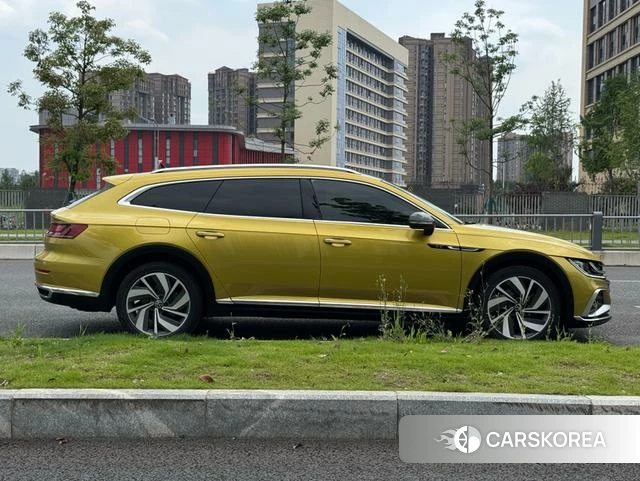 Volkswagen CC 2021 Желтый из Китая, фото 3