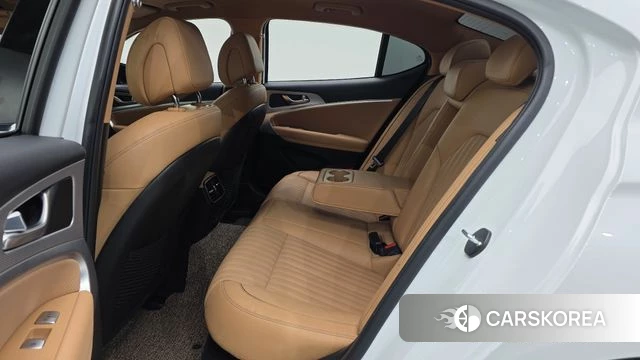 Genesis The New G70 2021 Белый из Кореи, фото 3