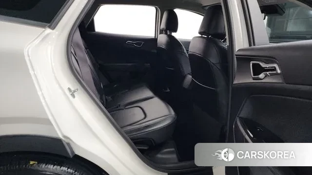 Kia Sportage 5th Generation 2022 Белый из Кореи, фото 3