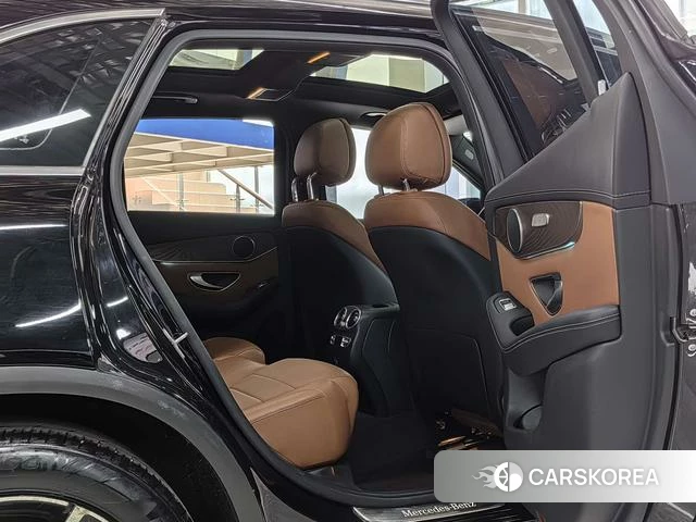Mercedes-Benz GLC 2022 Черный из Китая, фото 3