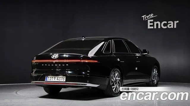 Hyundai Grandeur (GN7) id 2658965 из Кореи 3