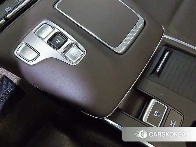 Hyundai The New Grandeur IG Hybrid 2021 Белый из Кореи, фото 3