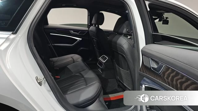 Audi A6 (C8) 2021 Белый из Кореи, фото 3