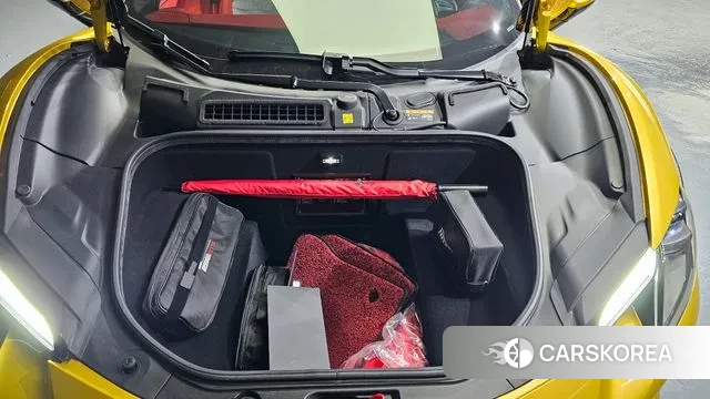 Ferrari 296 GTS 2024 Желтый из Кореи, фото 3