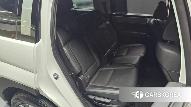 Hyundai Santa Fe (MX5) 2024 Белый из Кореи, фото 3