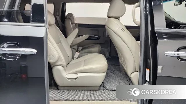Kia All New Carnival 2018 Черный из Кореи, фото 3