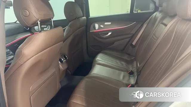 Mercedes-Benz E-Class W213 2020 Белый из Кореи, фото 3