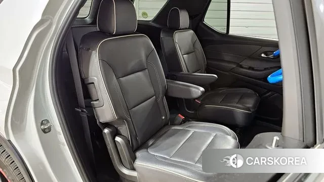 Chevrolet (GM Daewoo) Traverse 2023 Белый из Кореи, фото 3