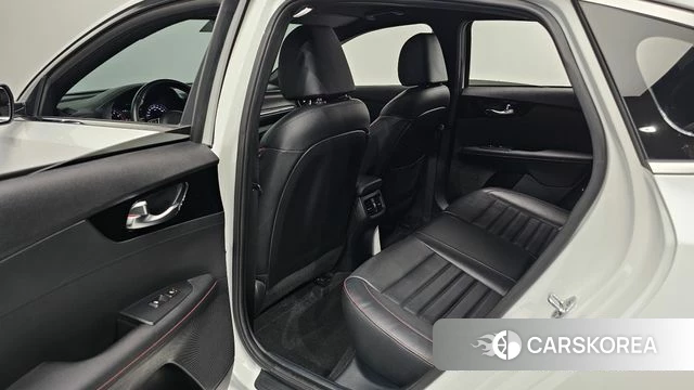 Kia Come New K3 2019 Белый из Кореи, фото 3