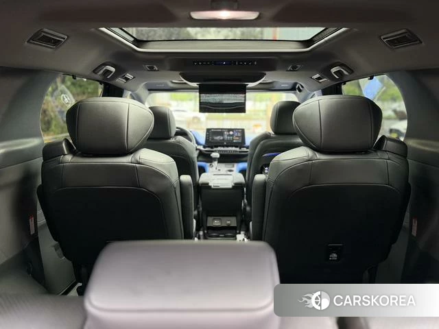 Toyota Grevia 2023 Темно-серый из Китая, фото 3