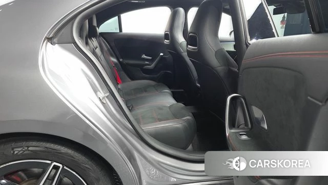 Mercedes-Benz CLA-Class C118 2022 Серебристо-серый из Кореи, фото 3