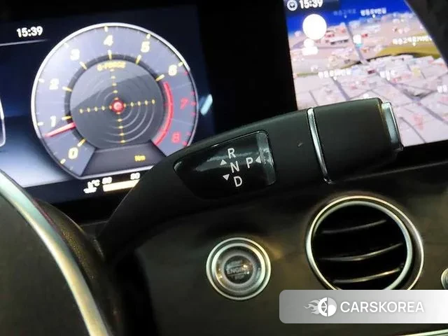 Mercedes-Benz E-Class W213 2020 Черный из Кореи, фото 3