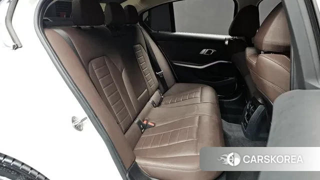 BMW 3 Series (G20) 2022 Белый из Кореи, фото 3