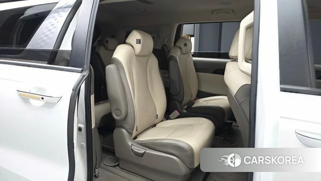 Kia Carnival 4th generation 2022 Белый из Кореи, фото 3