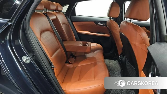 Kia The New K3 2nd generation 2023 Синий из Кореи, фото 3
