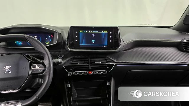 Peugeot e-2008 second generation 2023 Черный из Кореи, фото 3