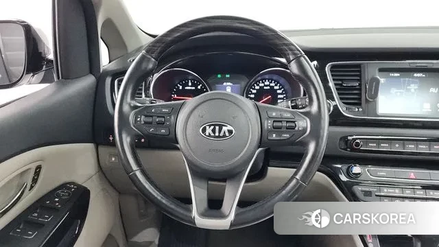 Kia The New Carnival 2019 Белый из Кореи, фото 3