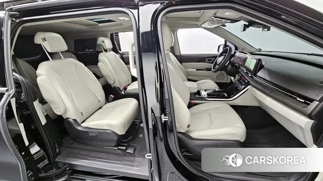 Kia Carnival 4th generation 2023 Черный из Кореи, фото 3