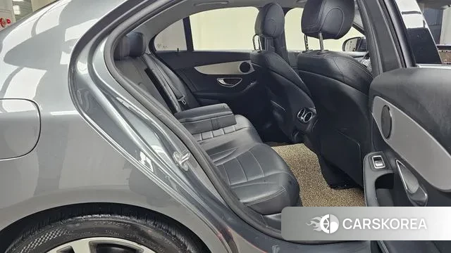 Mercedes-Benz C-Class W205 2018 Серый из Кореи, фото 3