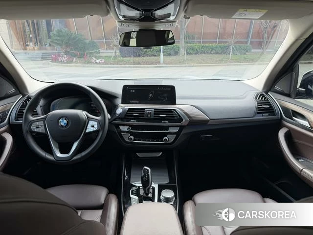 BMW X3 2021 Белый из Китая, фото 3