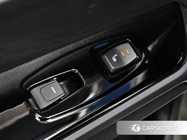 Ssangyong Torres 2023 Белый из Кореи, фото 3