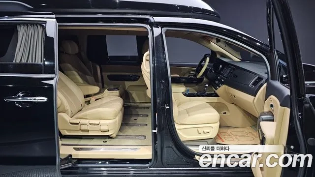 Kia The New Carnival 2019 Черный из Кореи, фото 3