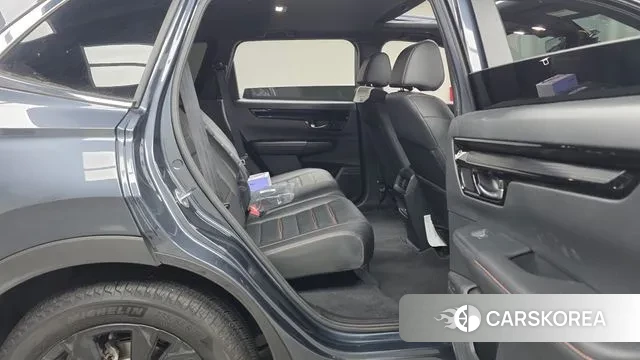 Honda CR-V 6th generation 2023 Серый из Кореи, фото 3