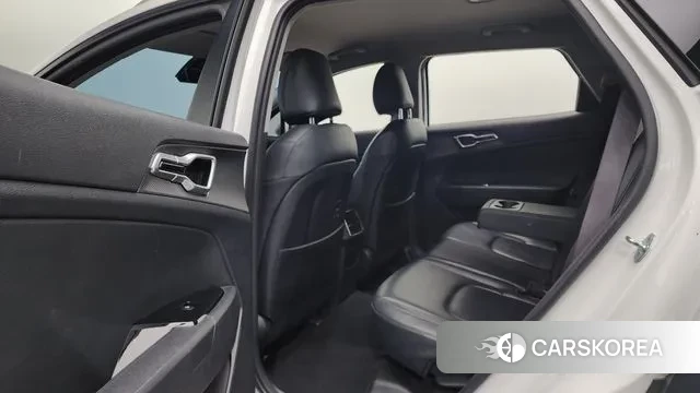 Kia Sportage 5th Generation 2022 Белый из Кореи, фото 3