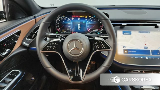 Mercedes-Benz E-Class W214 2024 Белый из Кореи, фото 3