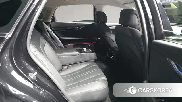 Genesis G80 (RG3) 2024 Черный из Кореи, фото 3