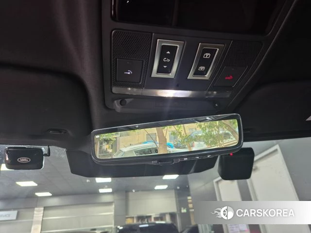 Land Rover Defender (L663) 2026 Черный из Кореи, фото 3