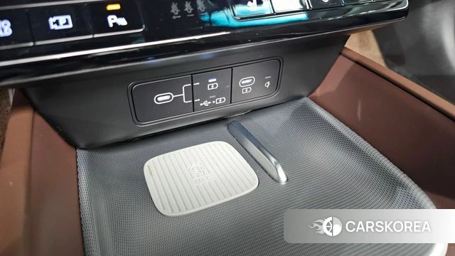 Hyundai Grandeur Hybrid (GN7) 2023 Белый из Кореи, фото 3