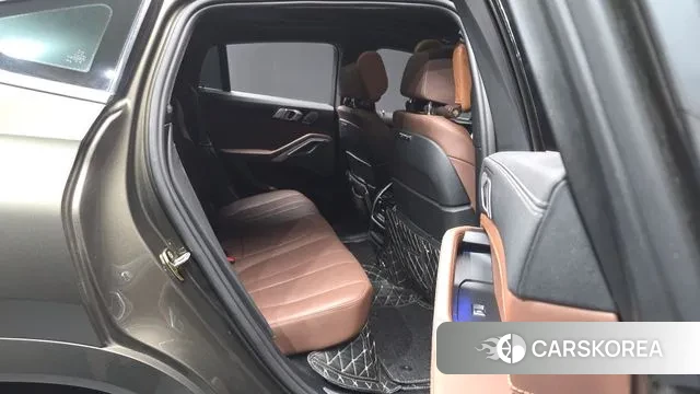 BMW X6 (G06) 2021 Цвет тростника из Кореи, фото 3