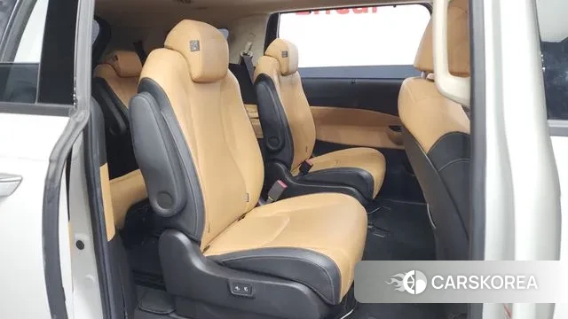 Kia Carnival 4th generation 2021 Белый из Кореи, фото 3