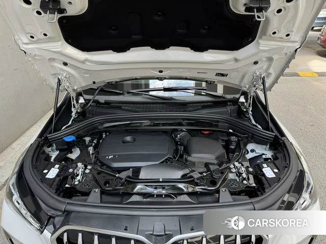 BMW X1 2023 Белый из Китая, фото 3