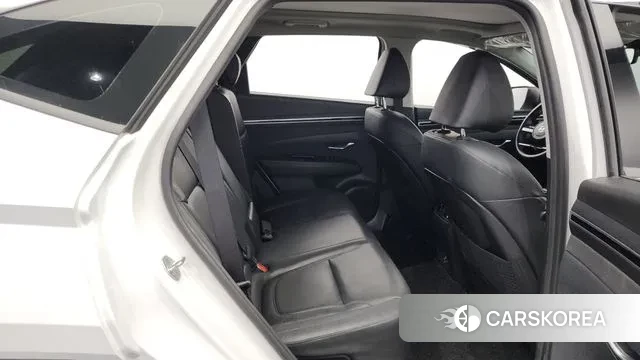 Hyundai Tucson Hybrid (NX4) 2021 Белый из Кореи, фото 3