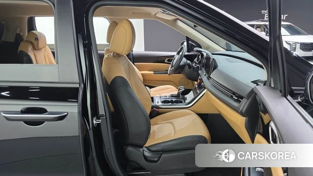 Kia Carnival 4th generation 2022 Черный из Кореи, фото 3