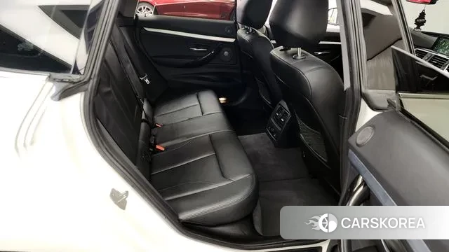 BMW 3 Series GT (F34) 2018 Белый из Кореи, фото 3