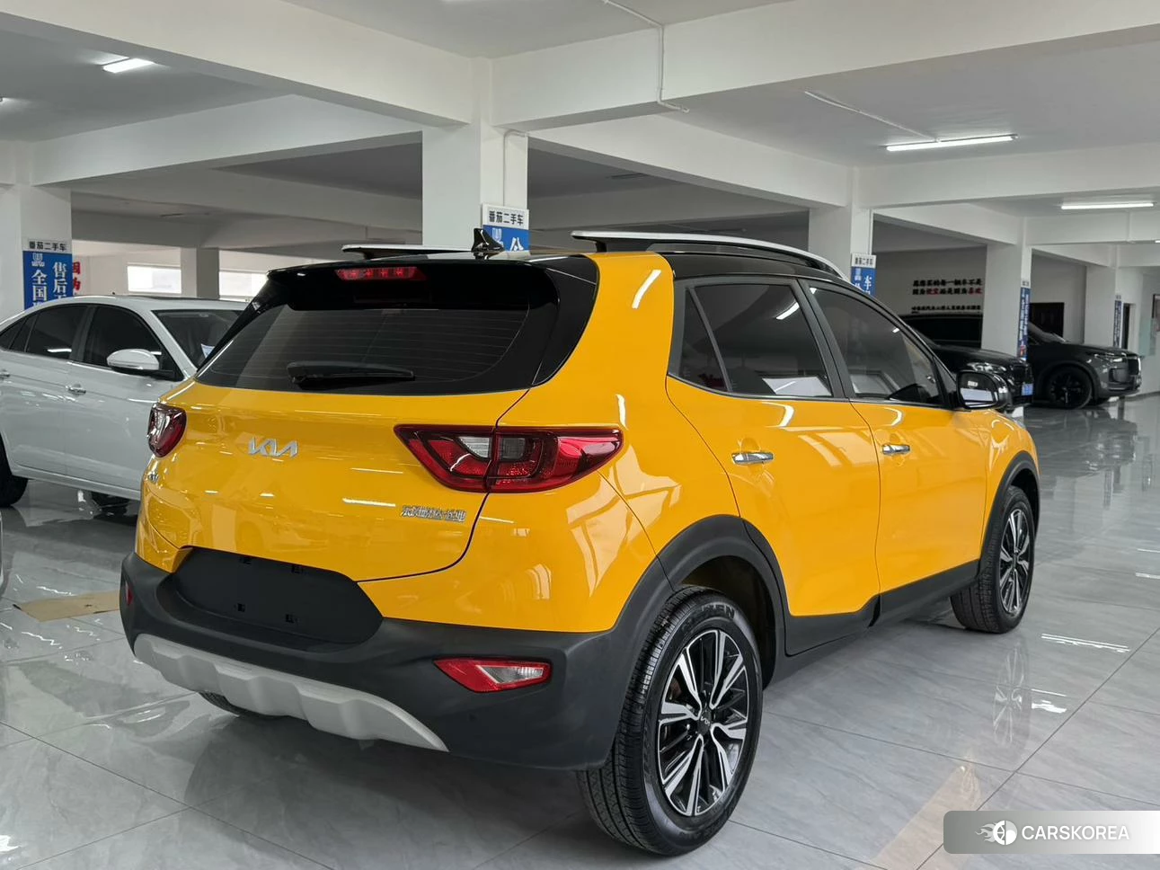 Kia Yi Ran 2021 Желтый из Китая, фото 3