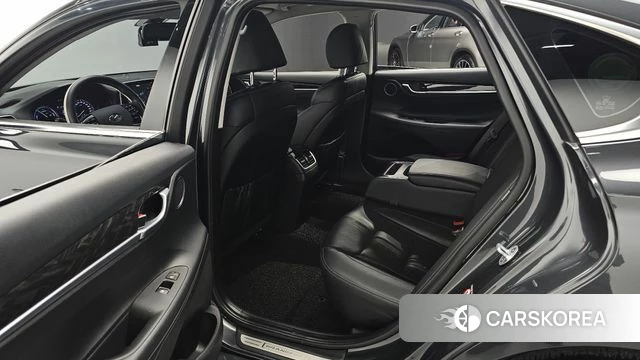 Hyundai Grandeur IG Hybrid 2018 Серый из Кореи, фото 3