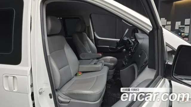 Hyundai The New Grand Starex id 2486980 из Кореи 3