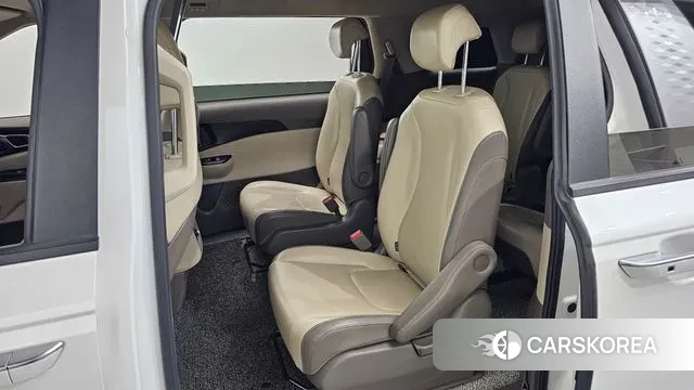 Kia Carnival 4th generation 2020 Белый из Кореи, фото 3