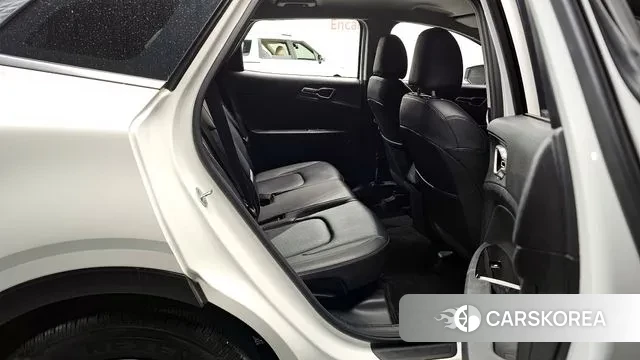 Kia Sportage 5th Generation 2022 Белый из Кореи, фото 3