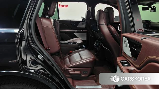 Lincoln Aviator 2nd generation 2021 Черный из Кореи, фото 3