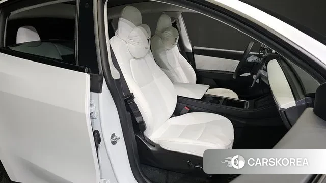 Tesla Model Y 2022 Белый из Кореи, фото 3