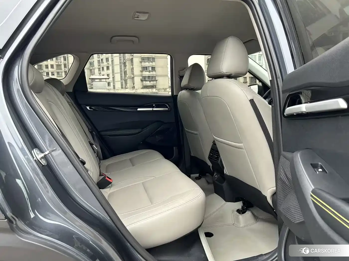 Kia Seltos 2025 Silver/gray из Китая, фото 3
