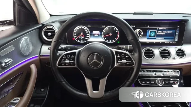 Mercedes-Benz E-Class W213 2019 Белый из Кореи, фото 3