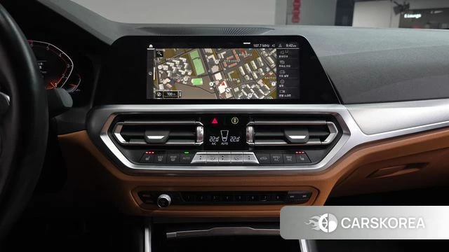 BMW 3 Series (G20) 2022 Черный из Кореи, фото 3