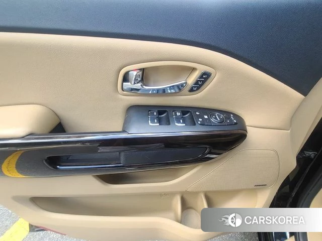 Kia The New Carnival 2019 Черный из Кореи, фото 3
