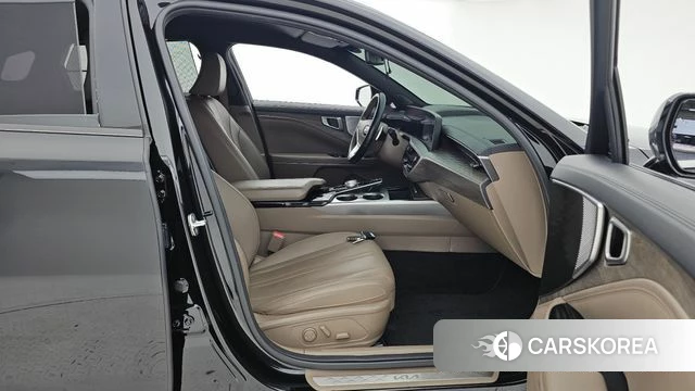 Kia K8 2022 Черный из Кореи, фото 3